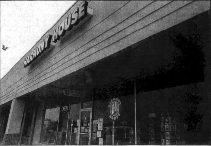 Harmony House Records and Tapes - Brighton - 8491 W Grand River - From Newspaper (newer photo)